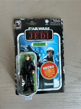 STAR WARS RETRO COLLECTION LUKE SKYWALKER (JEDI KNIGHT)